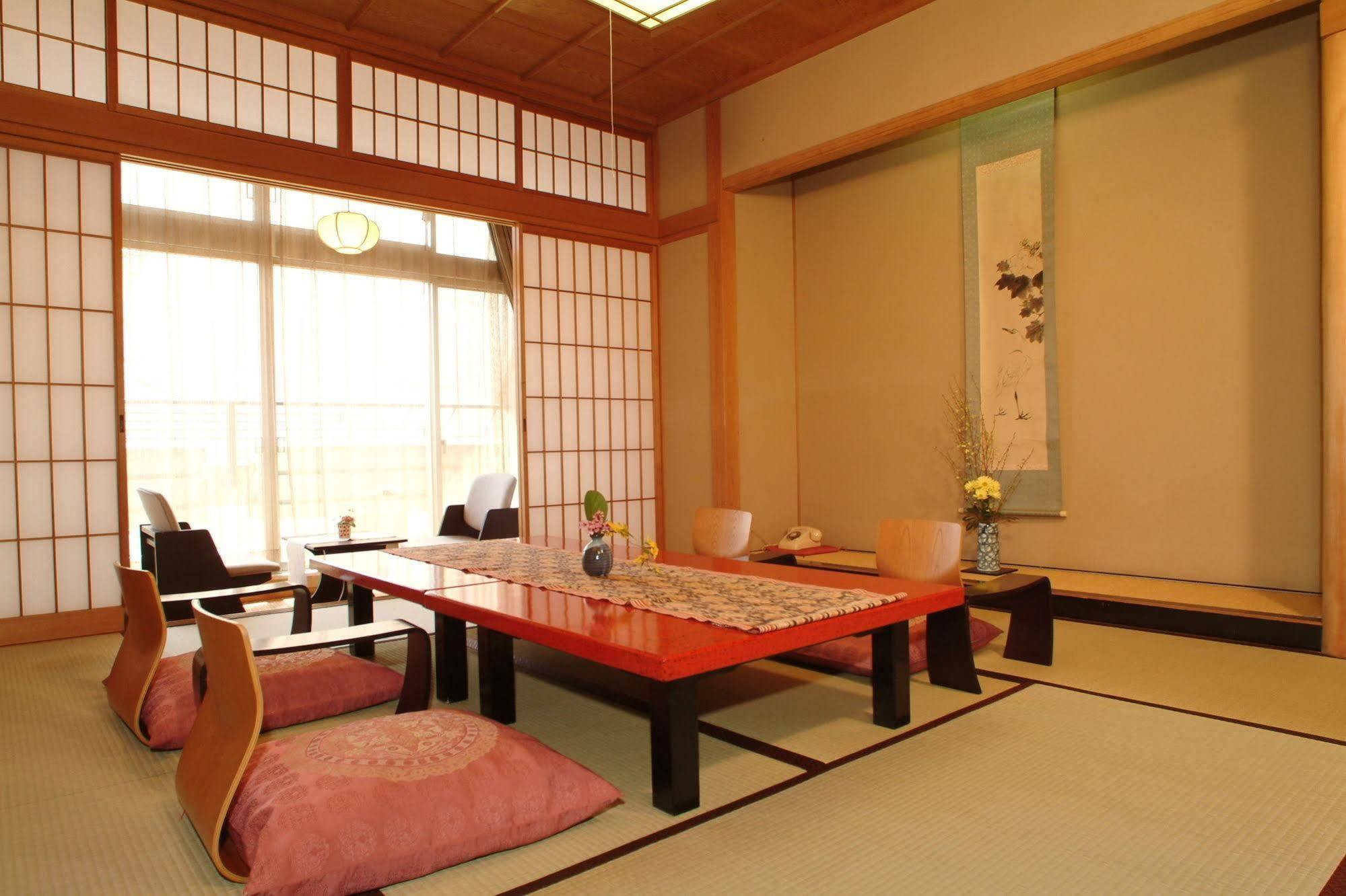 Kamiyamada Hotel Chikuma Exteriér fotografie